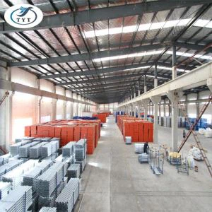 Hot Dipped Galvanized Scaffloding rekvisiitta voimakas kuormituskapasiteetti